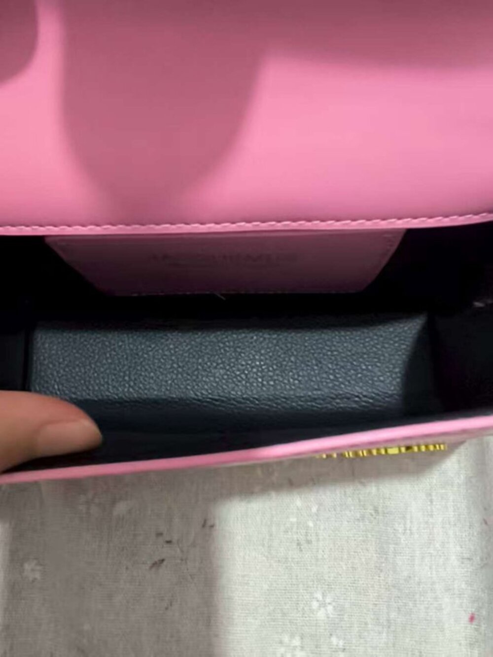 Jacquemus Le Chiquito Pink Leather Tote - Picture 5 of 11